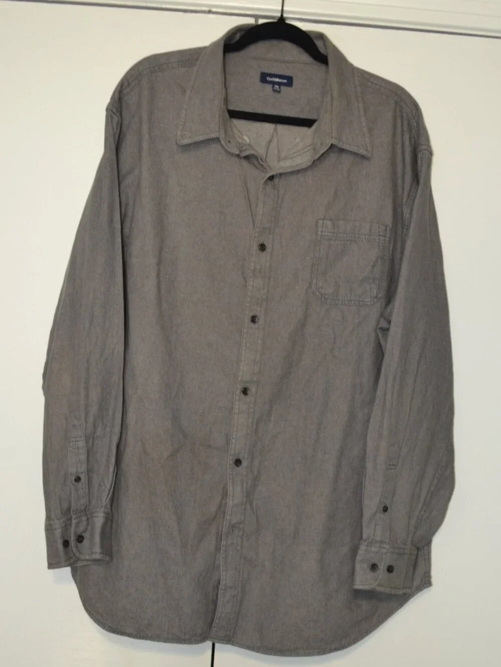 Croft & Barrow Men’s Gray Button-Down Shirt – Size XXL